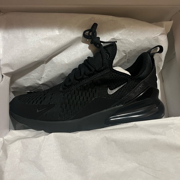 Brand New In Box Nike Air Max 270 - Picture 4 of 7